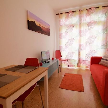Rosamar Apartment A Metros De La Playa Wifi Gratis 204 By Lightbooking Лас Палмас де Гран Канария Екстериор снимка
